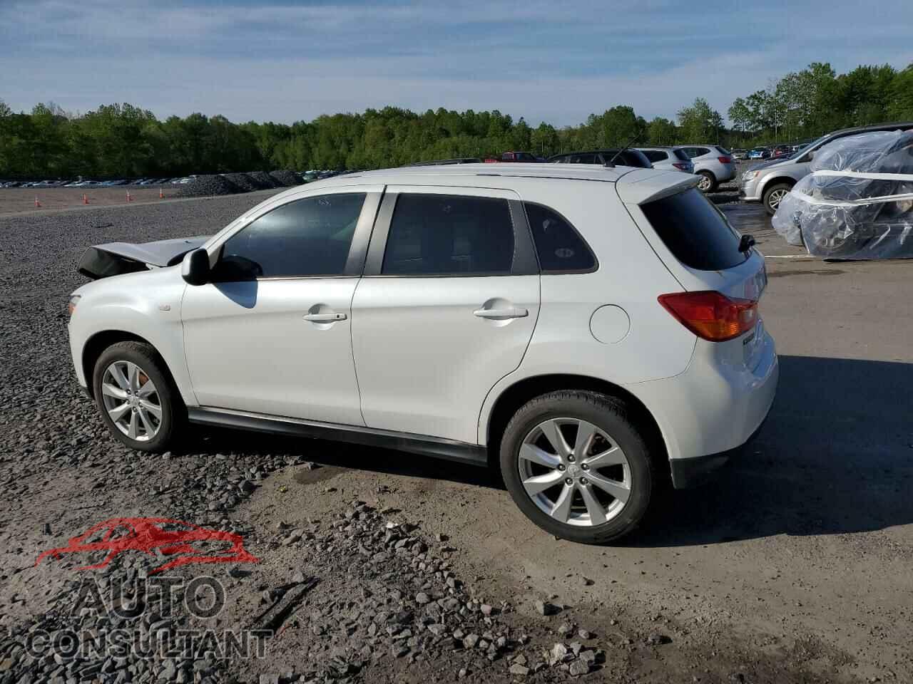 MITSUBISHI OUTLANDER 2014 - 4A4AR3AU6EE007700