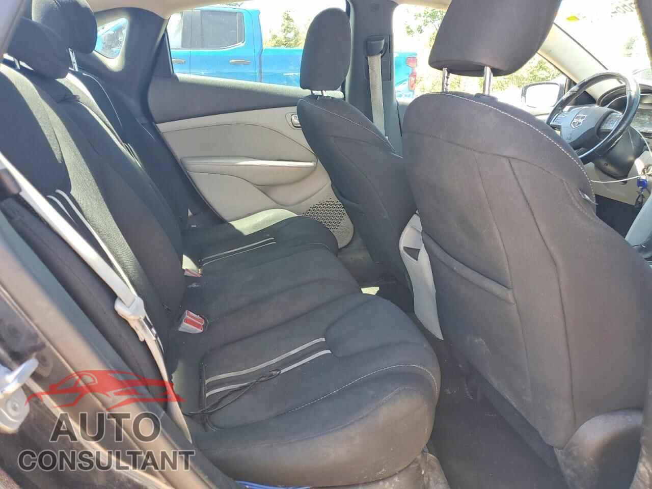 DODGE DART 2013 - 1C3CDFBA4DD344010