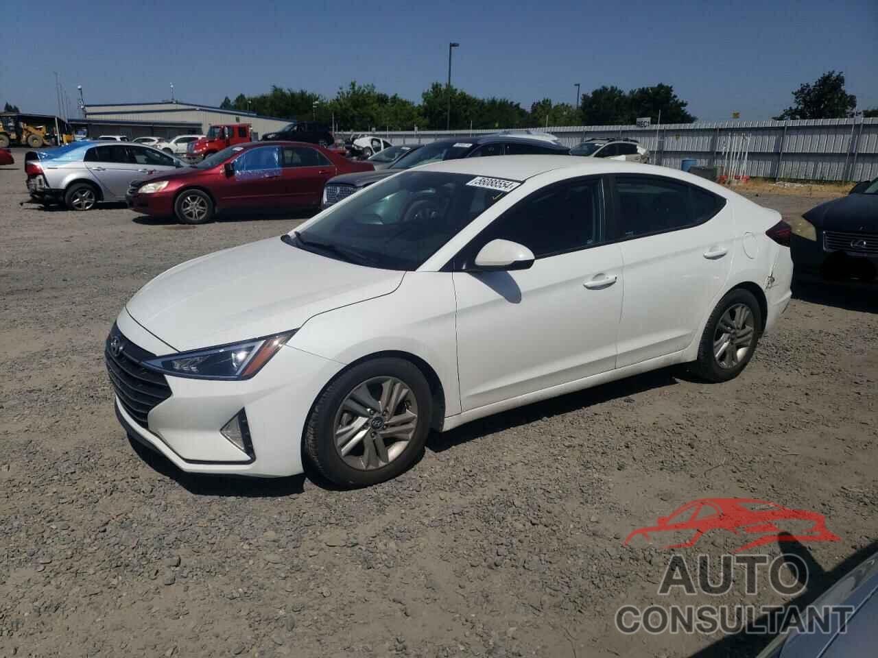 HYUNDAI ELANTRA 2019 - 5NPD84LF0KH407145