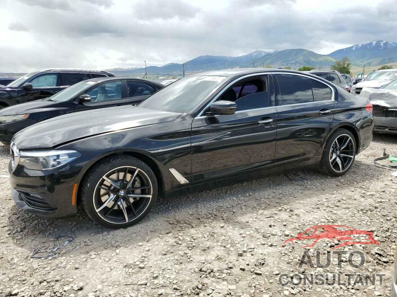 BMW 5 SERIES 2018 - WBAJA7C51JWA71725