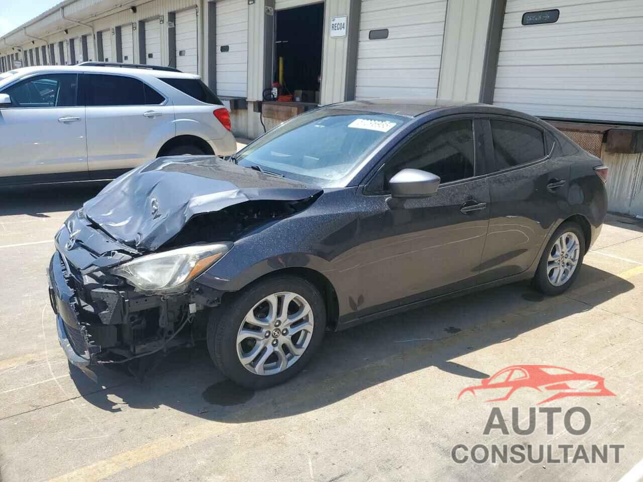 TOYOTA SCION 2016 - 3MYDLBZV6GY105453
