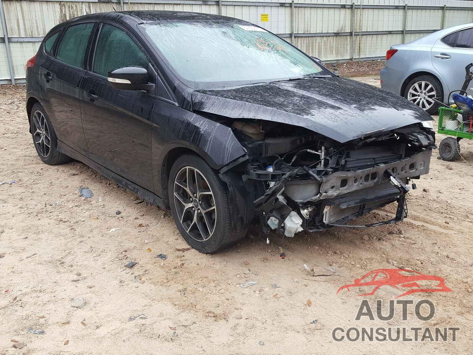 FORD FOCUS 2016 - 1FADP3K25GL310382