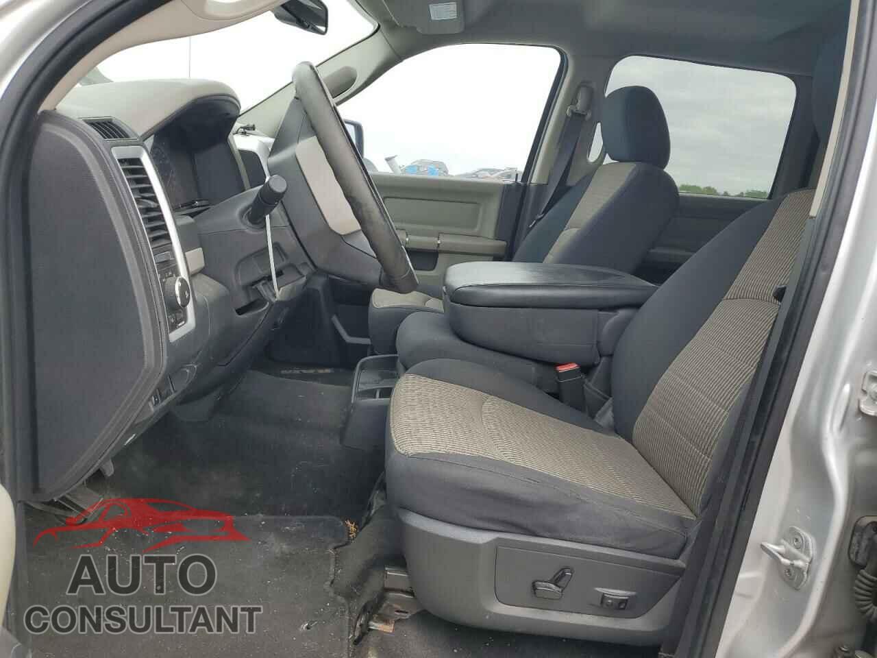 DODGE RAM 1500 2012 - 1C6RD7LT4CS134908