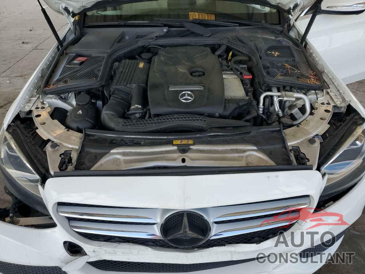 MERCEDES-BENZ C-CLASS 2015 - 55SWF4KB2FU041768