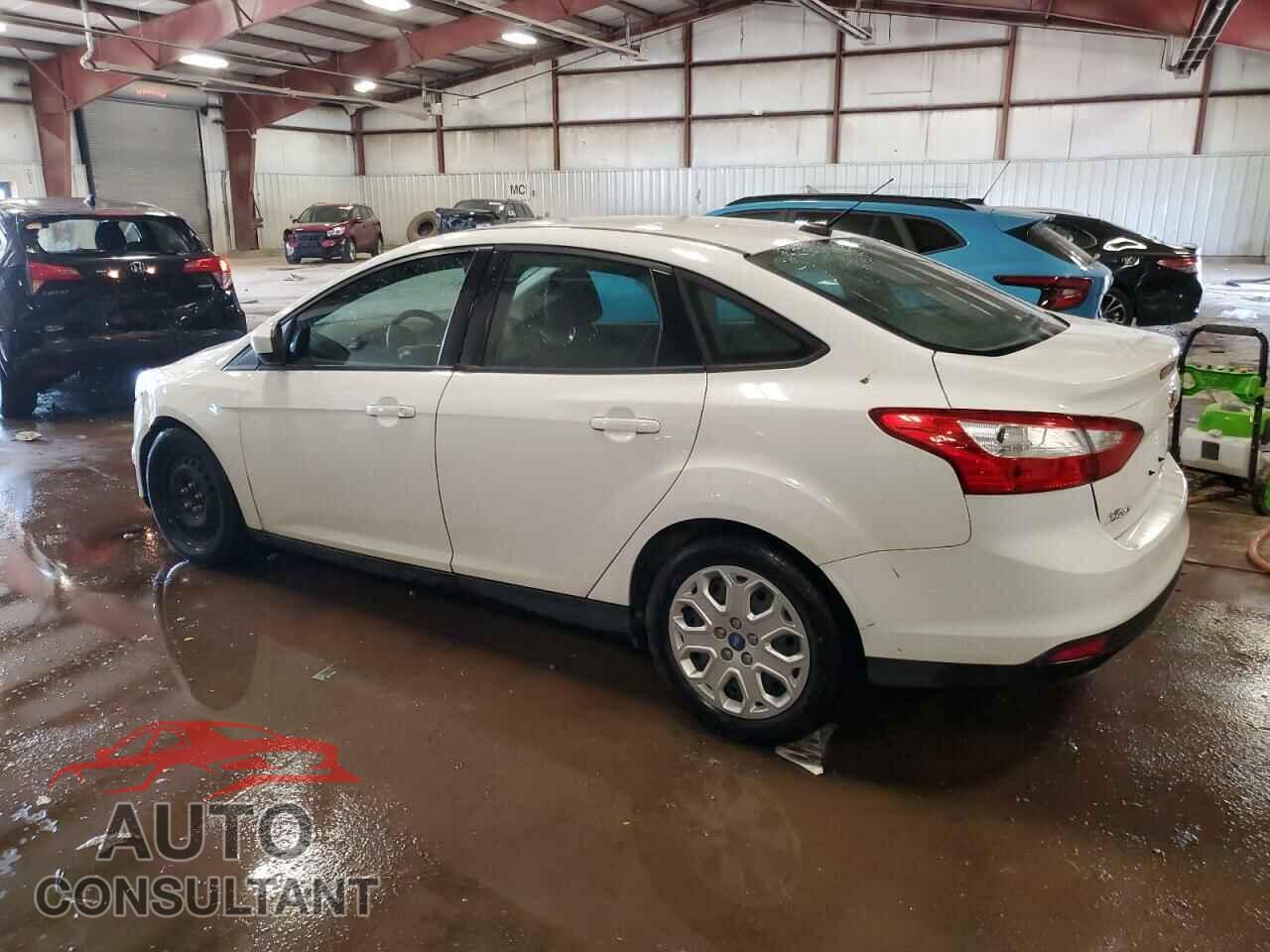 FORD FOCUS 2012 - 1FAHP3F26CL329142