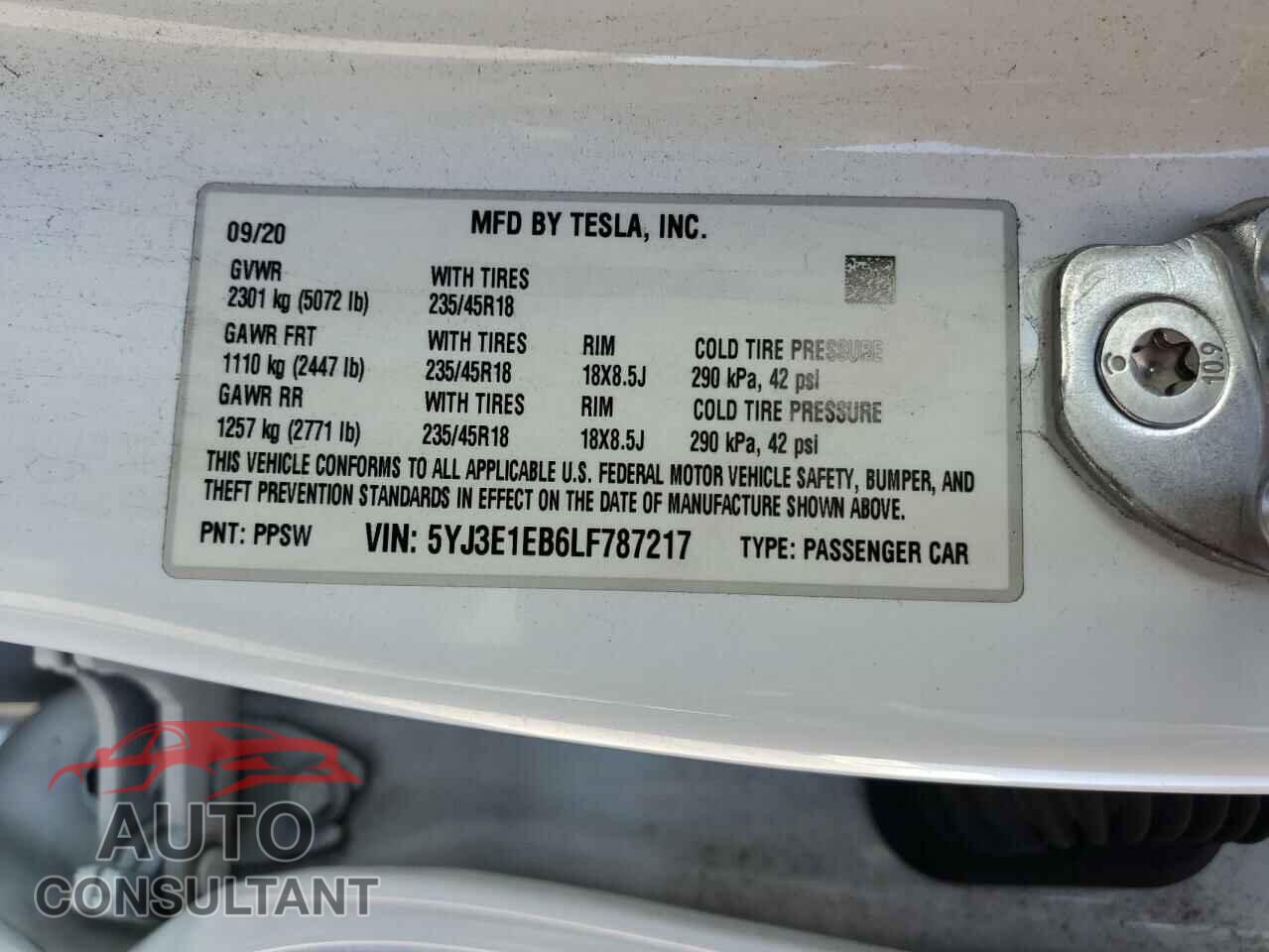 TESLA MODEL 3 2020 - 5YJ3E1EB6LF787217