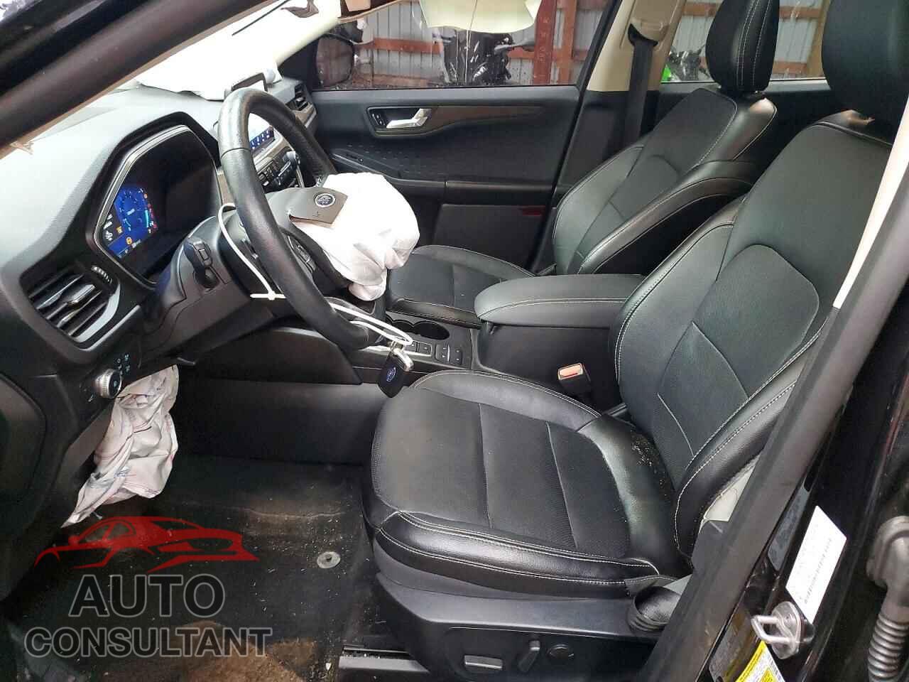 FORD ESCAPE 2020 - 1FMCU9J97LUA63009