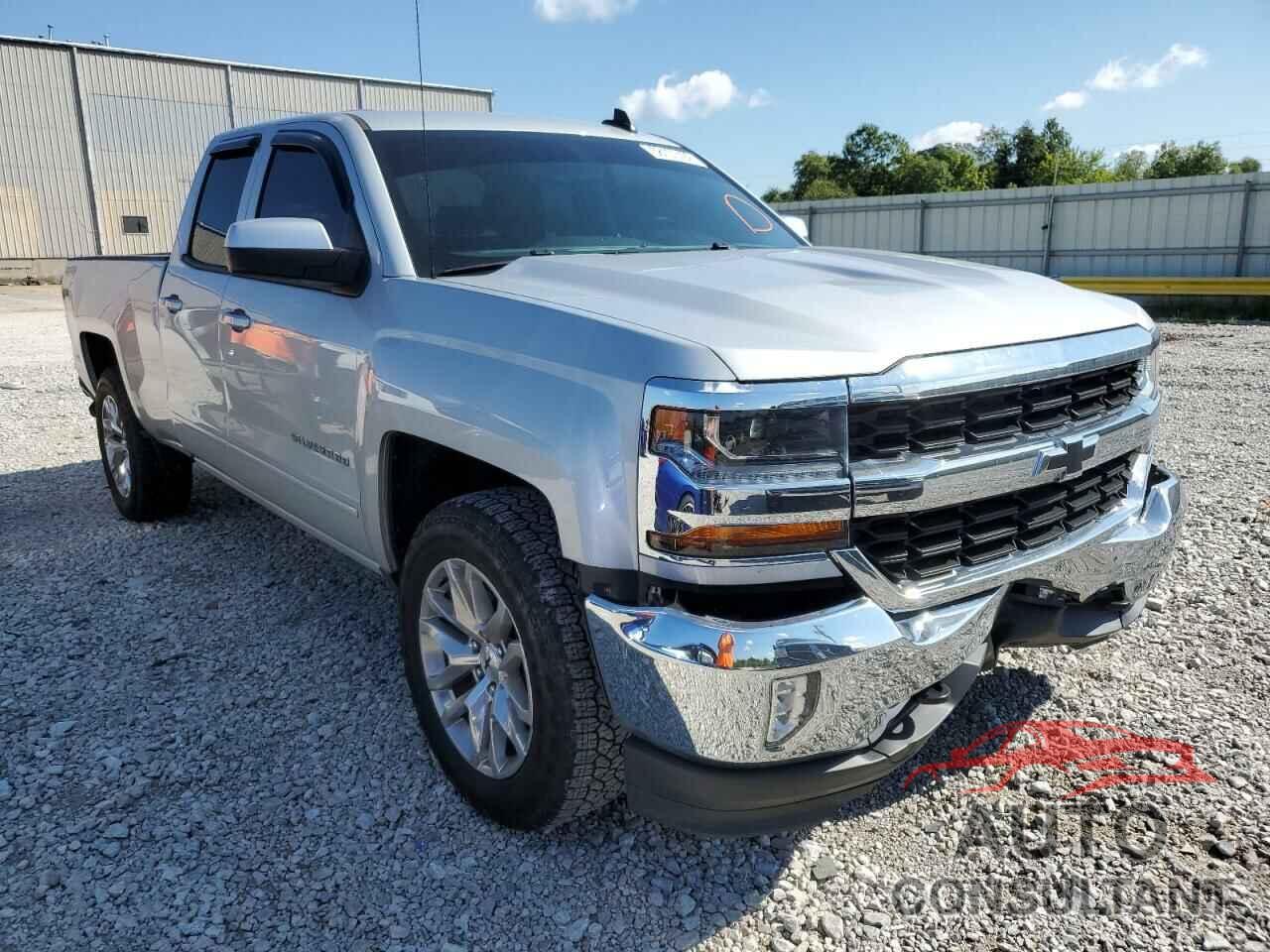 CHEVROLET SILVERADO 2018 - 1GCVKREH5JZ145082