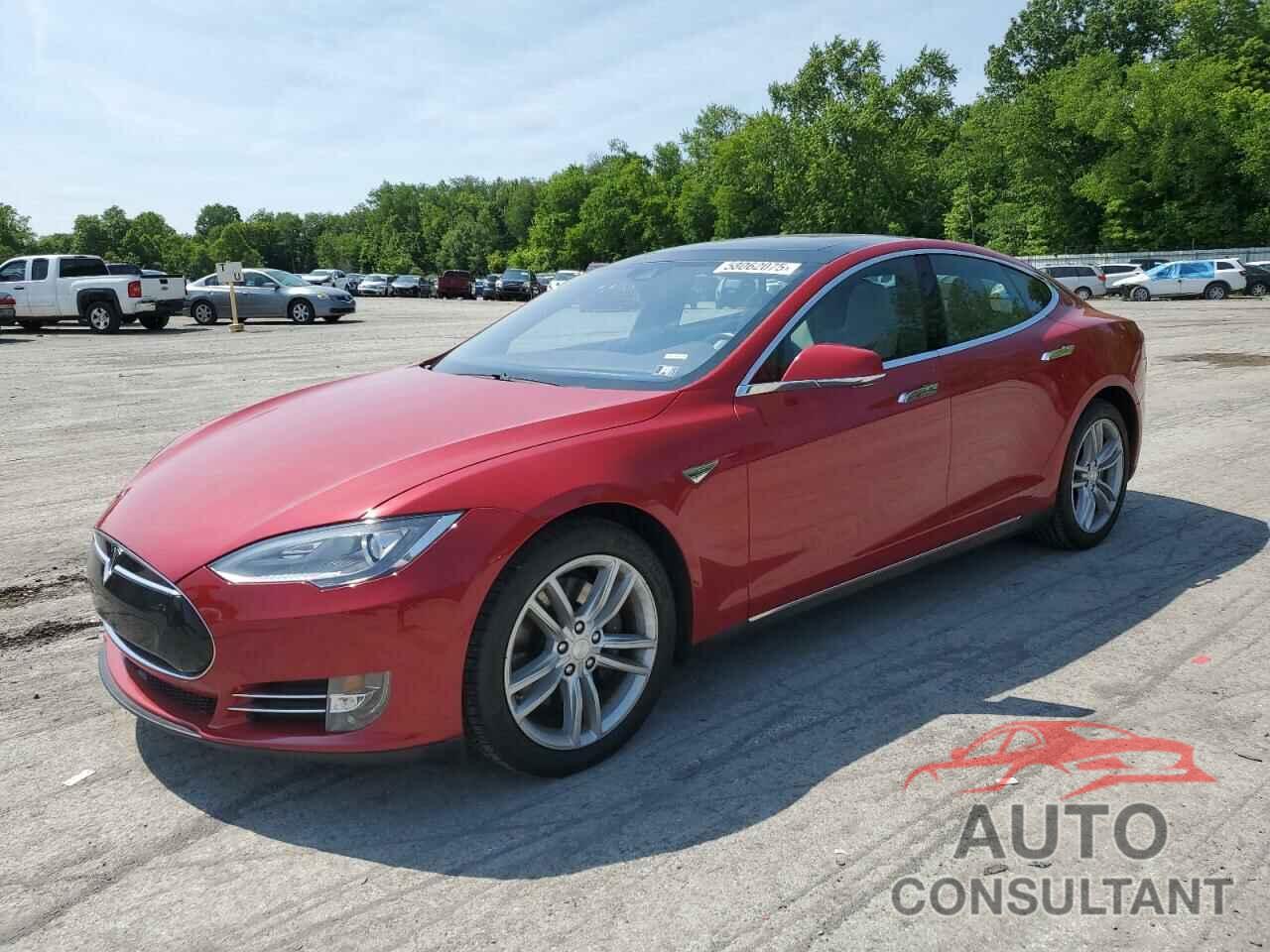 TESLA MODEL S 2015 - 5YJSA1H28FF100410