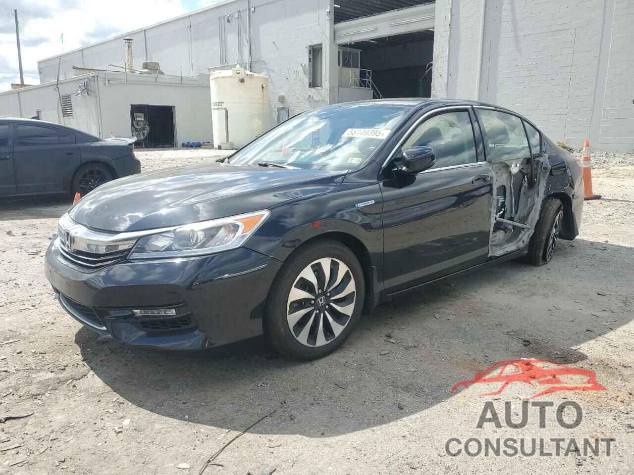 HONDA ACCORD 2017 - JHMCR6F58HC020482