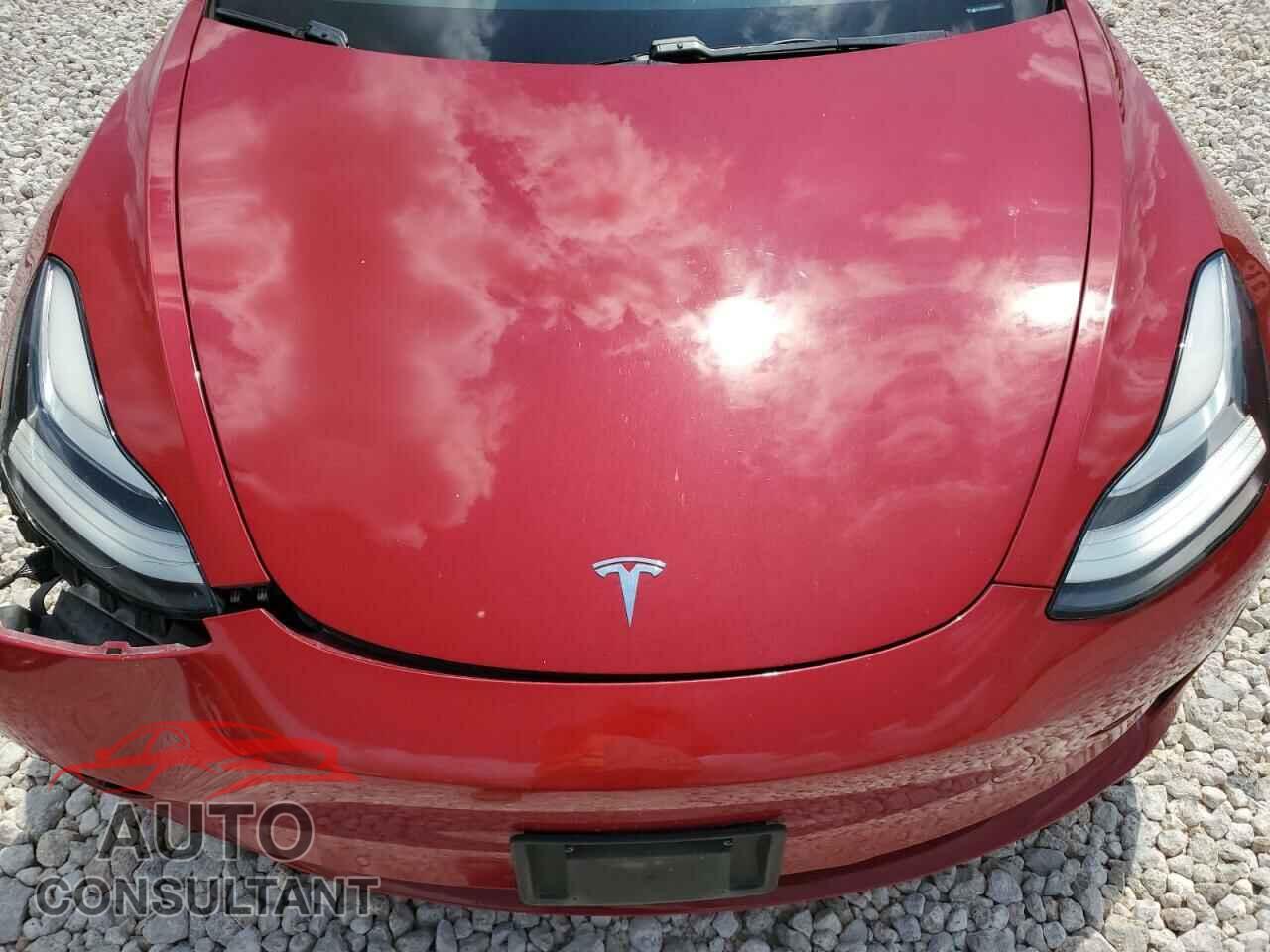 TESLA MODEL 3 2018 - 5YJ3E1EA0JF048123