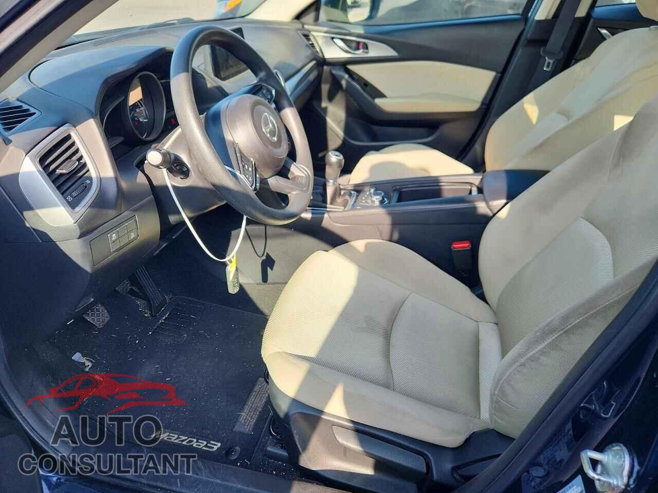 MAZDA 3 2017 - 3MZBN1K7XHM100302