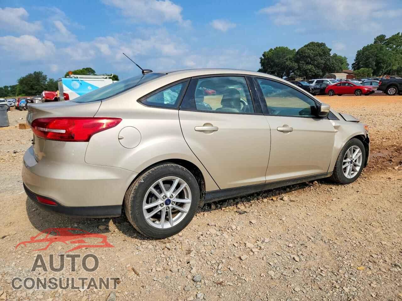 FORD FOCUS 2017 - 1FADP3F24HL312197