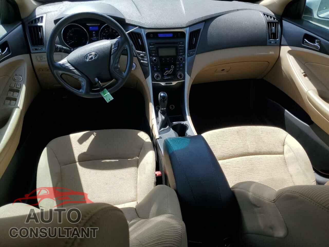 HYUNDAI SONATA 2012 - KMHEC4A40CA044368