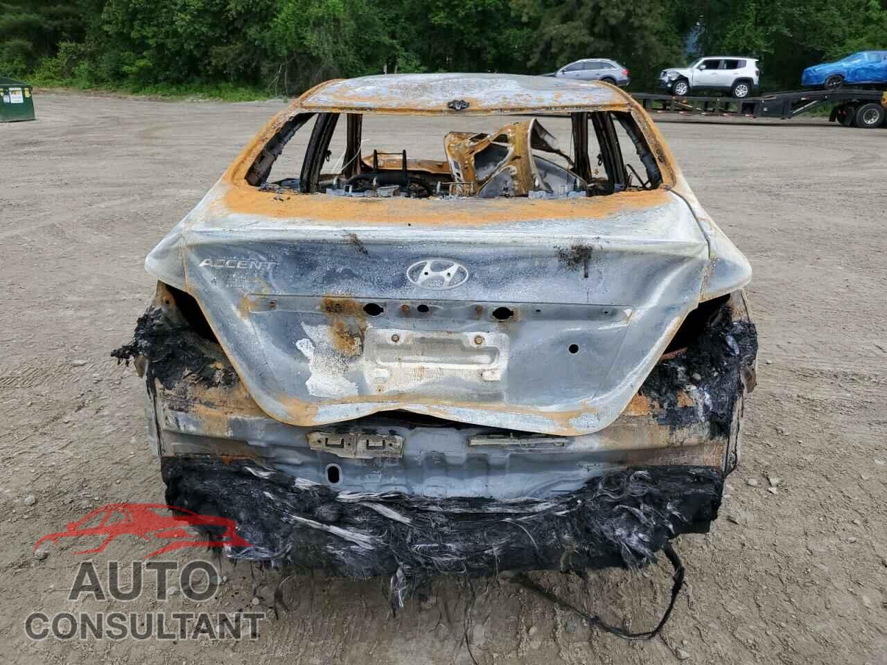 HYUNDAI ACCENT 2012 - KMHCU4AE8CU069739
