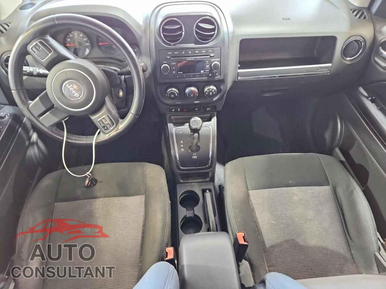 JEEP COMPASS 2011 - 1J4NF1FB7BD180229