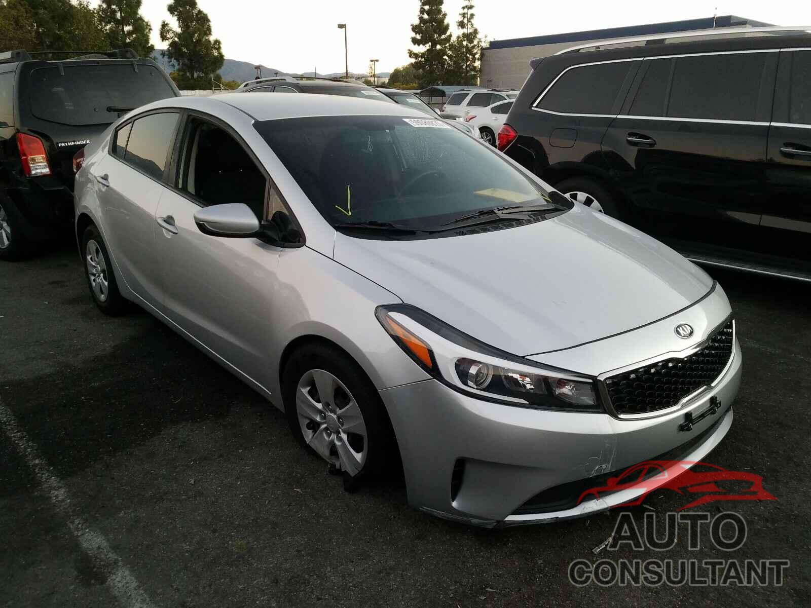 KIA FORTE 2018 - 3KPFK4A79JE226747