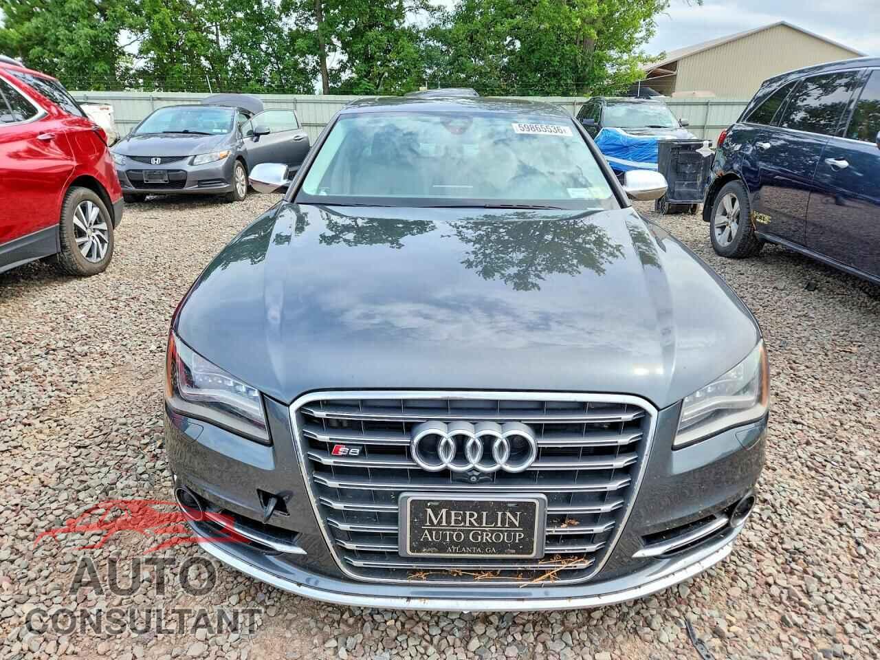 AUDI S8 2013 - WAUD2AFD4DN022682