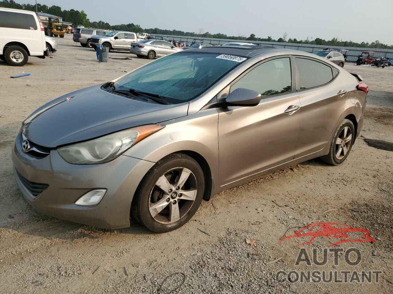 HYUNDAI ELANTRA 2013 - 5NPDH4AE8DH160759