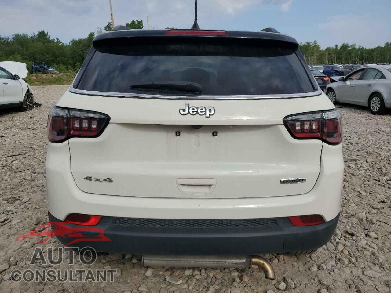 JEEP COMPASS 2018 - 3C4NJDBB5JT155270