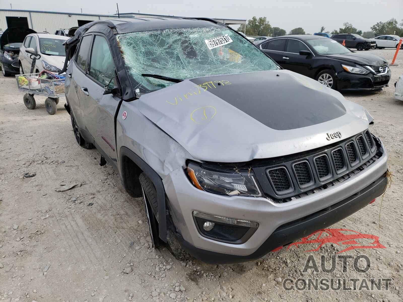 JEEP COMPASS 2019 - 3C4NJDDB8KT739998