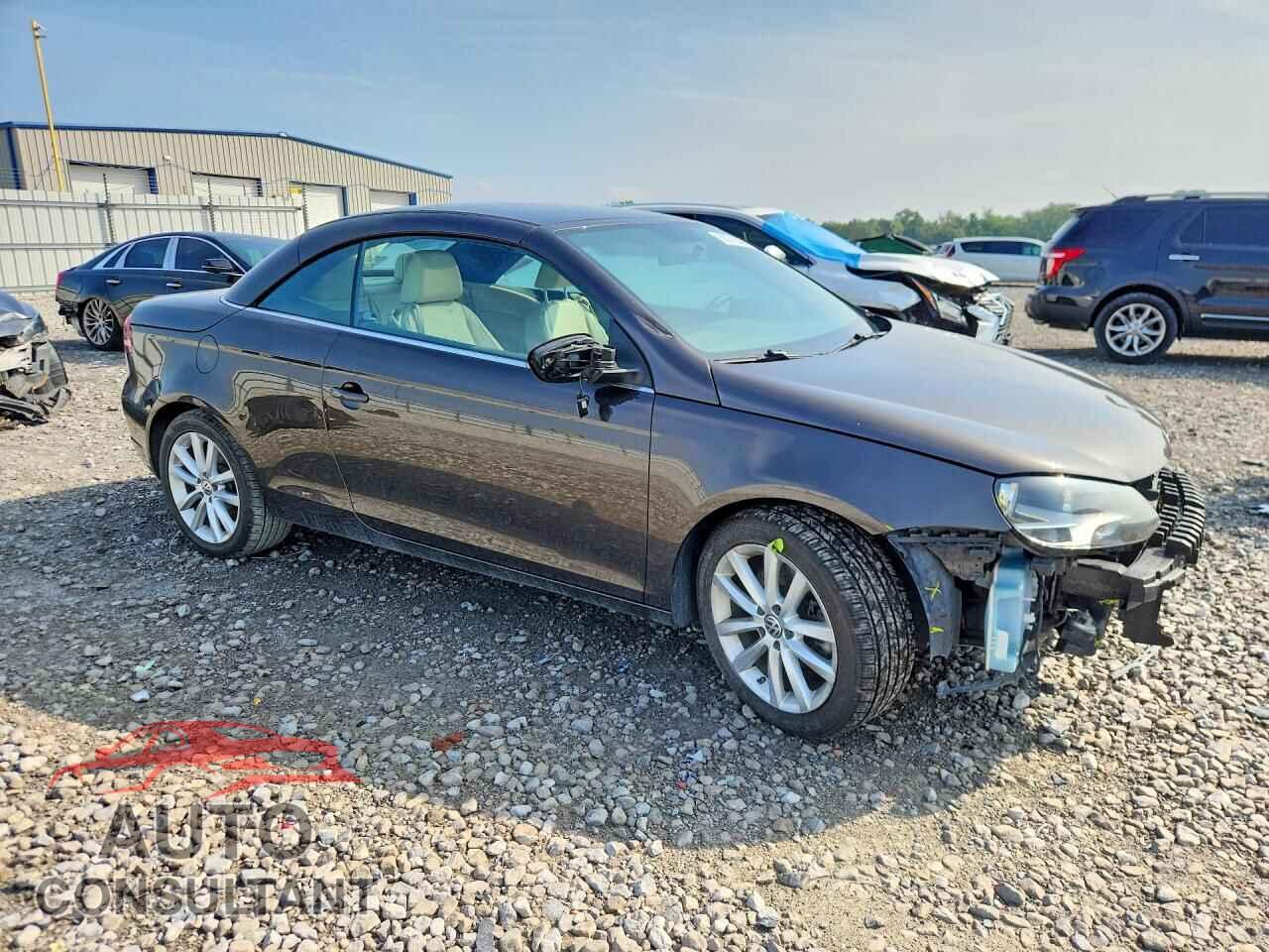 VOLKSWAGEN EOS 2015 - WVWBW8AH4FV000136