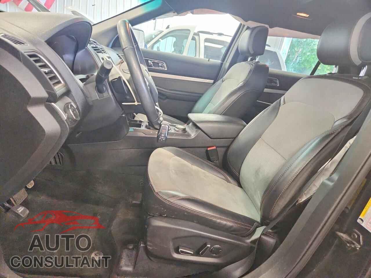 FORD EXPLORER 2017 - 1FM5K8D87HGA24860