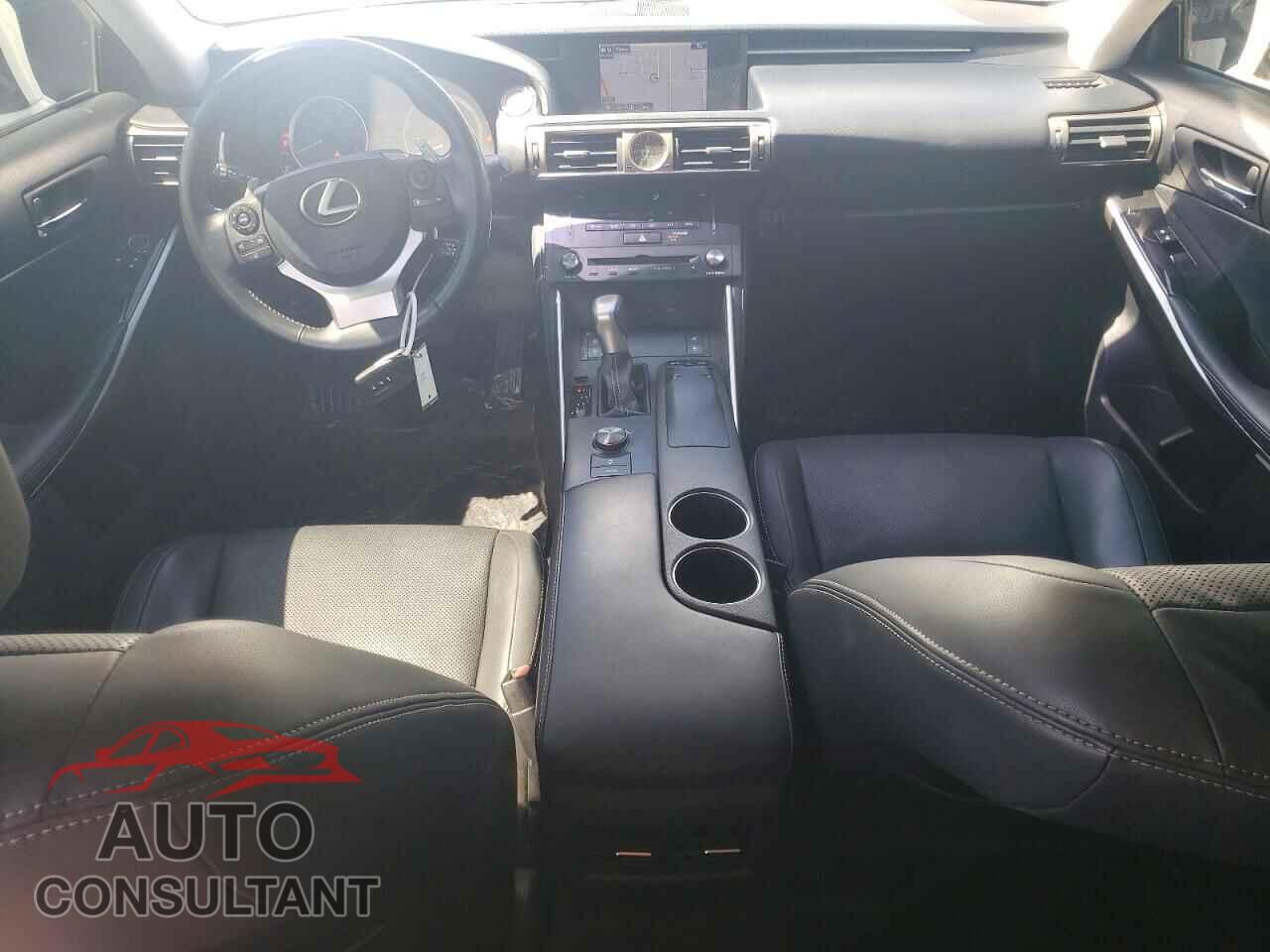 LEXUS IS 2015 - JTHBF1D2XF5052836