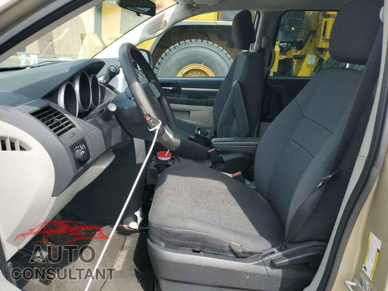 DODGE CARAVAN 2010 - 2D4RN4DE4AR478020