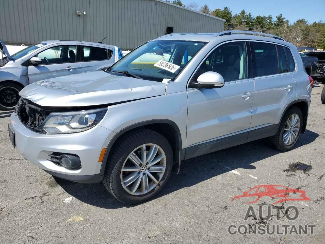 VOLKSWAGEN TIGUAN 2016 - WVGBV7AX6GW607585