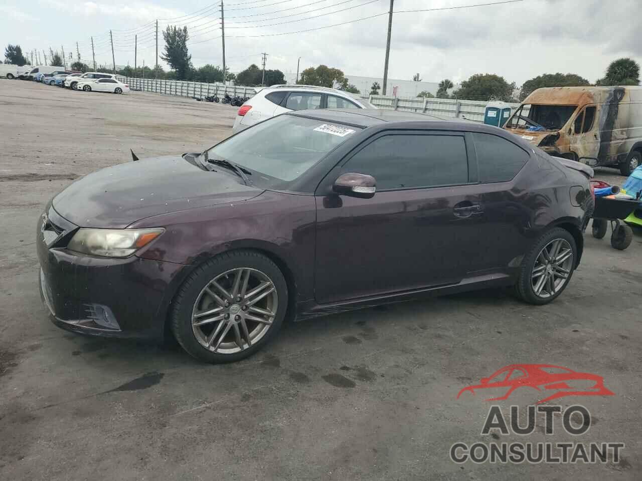 TOYOTA SCION 2012 - JTKJF5C7XC3032281