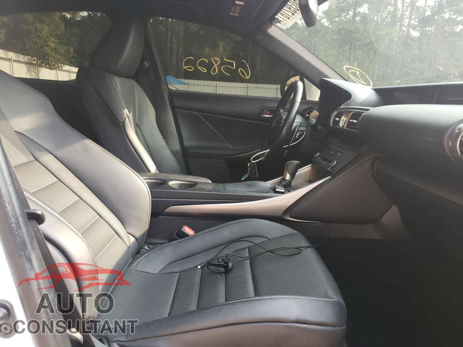 LEXUS IS 2016 - JTHCM1D29G5013490