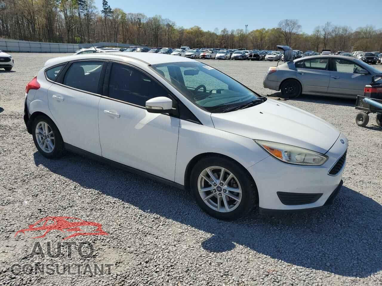 FORD FOCUS 2016 - 1FADP3K21GL344917