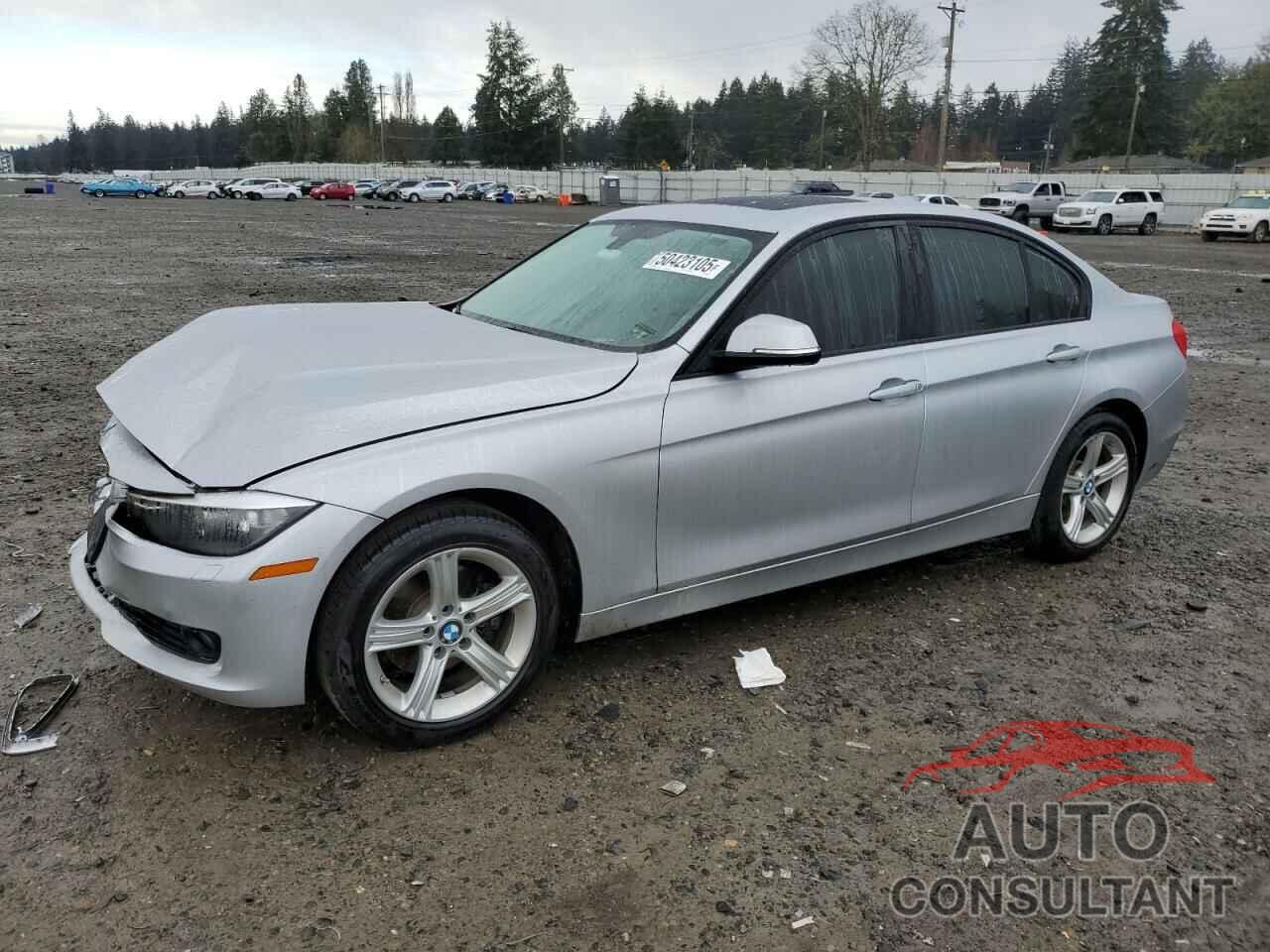 BMW 3 SERIES 2013 - WBA3B3G5XDNR80272