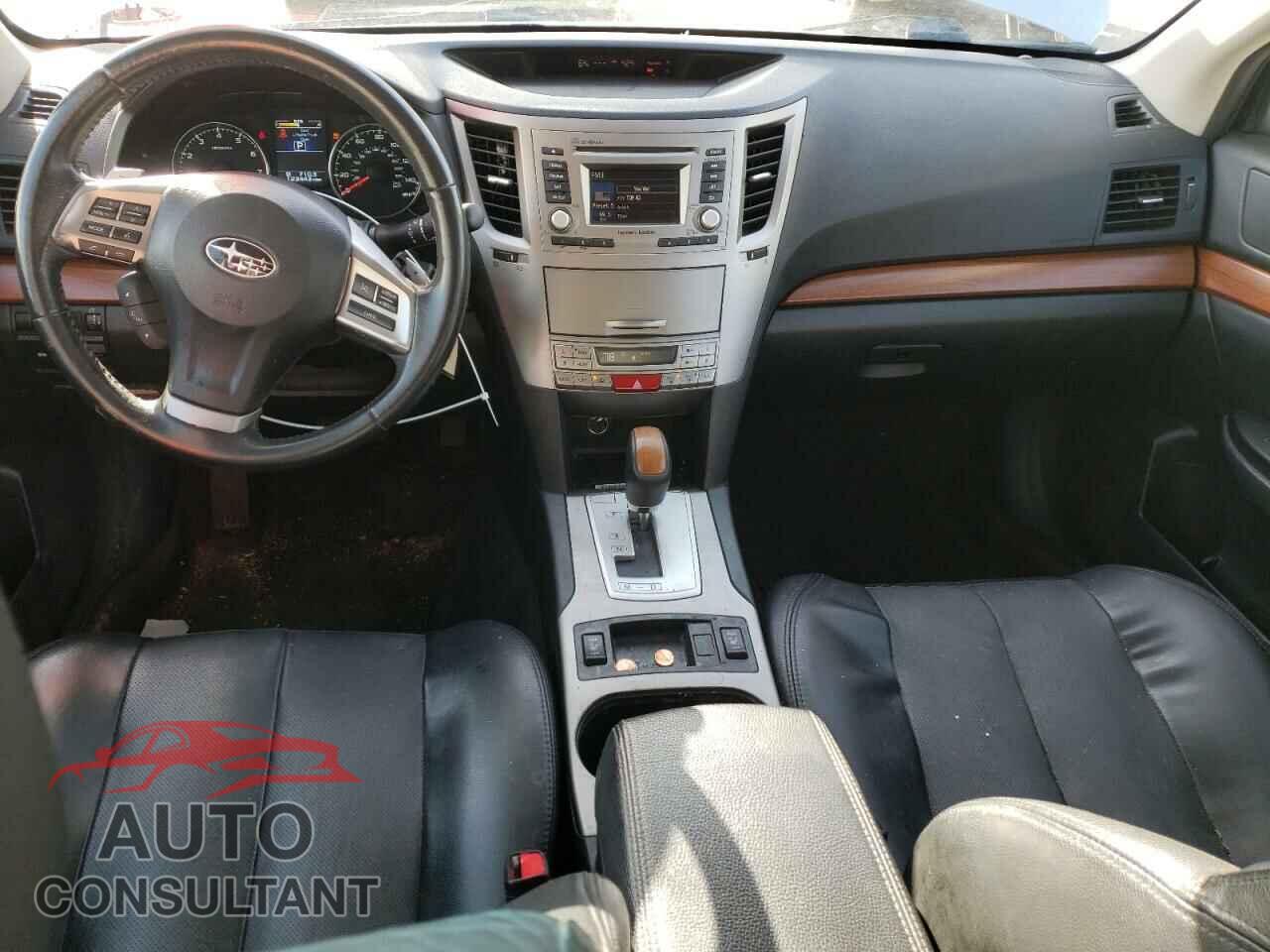 SUBARU OUTBACK 2014 - 4S4BRBLC1E3270047