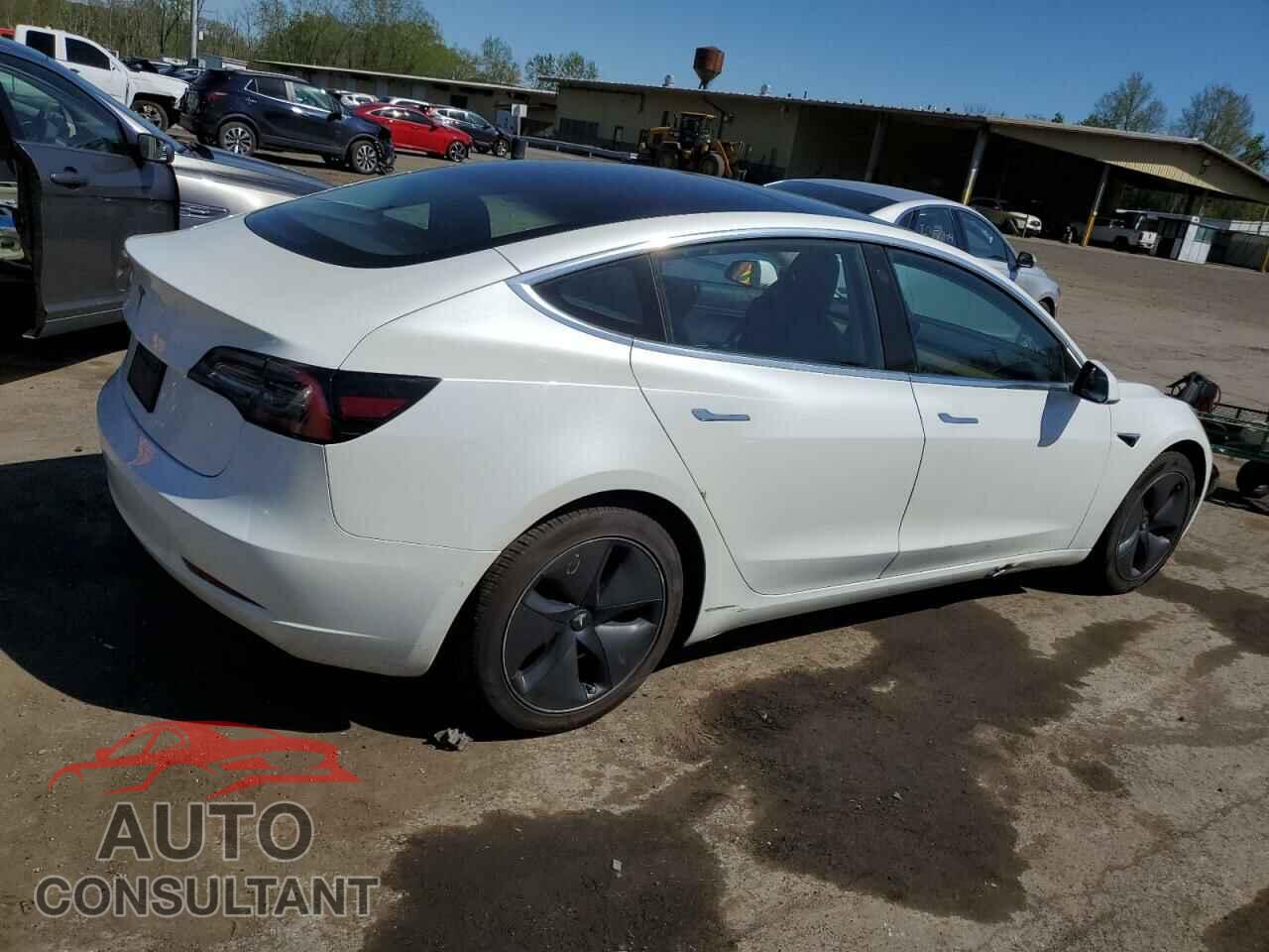 TESLA MODEL 3 2019 - 5YJ3E1EA9KF337518