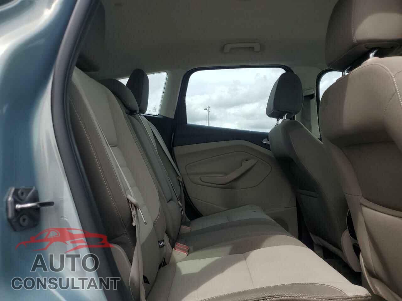 FORD CMAX 2013 - 1FADP5AU3DL531067