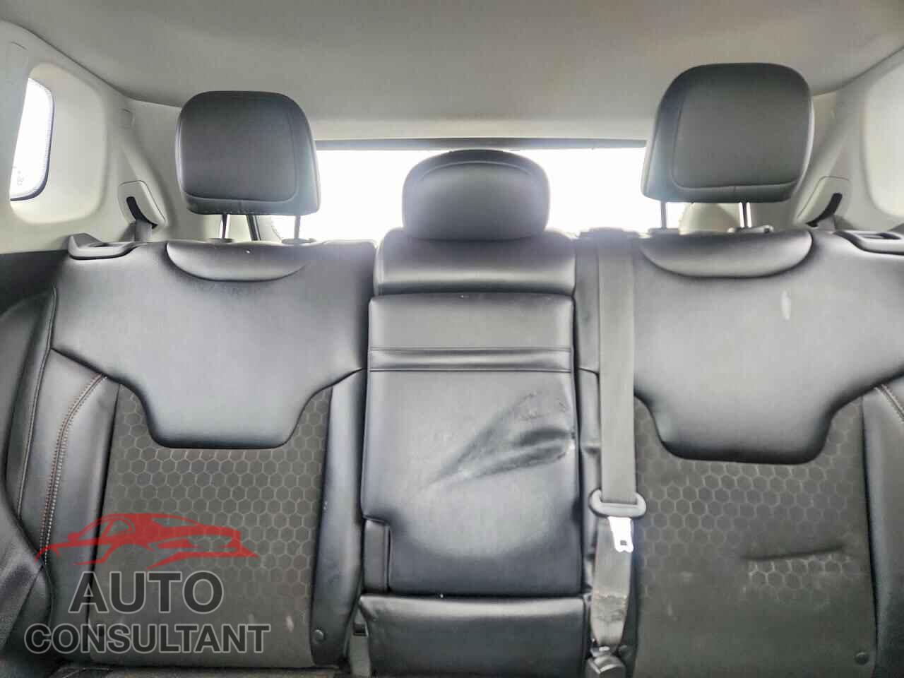 JEEP COMPASS 2017 - 3C4NJCBB5HT653201