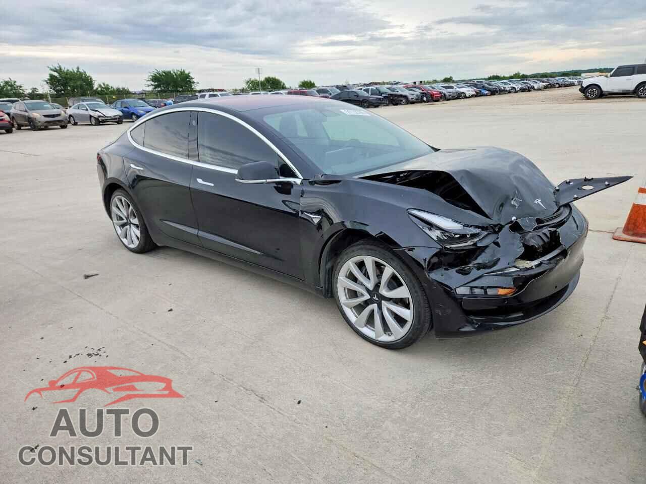 TESLA MODEL 3 2018 - 5YJ3E1EA7JF007620
