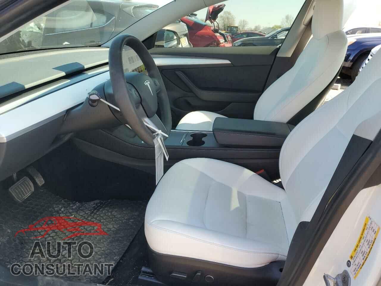 TESLA MODEL 3 2021 - 5YJ3E1EA5MF087424