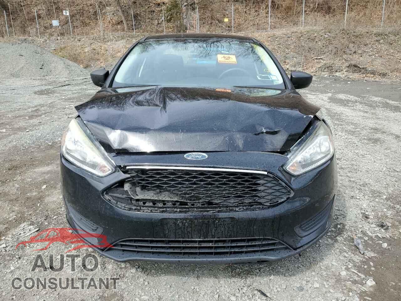 FORD FOCUS 2017 - 1FADP3E22HL311499