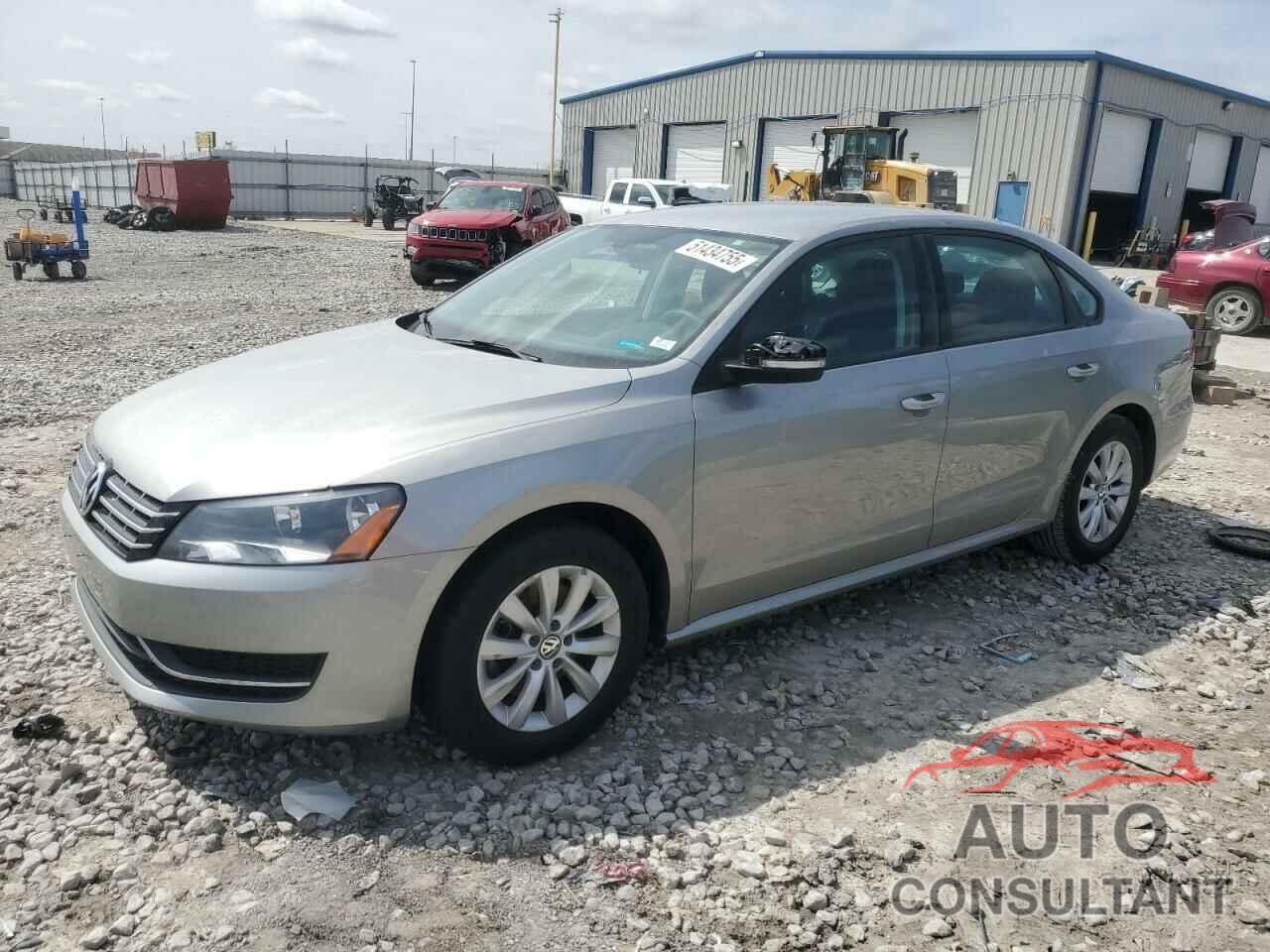 VOLKSWAGEN PASSAT 2012 - 1VWAH7A33CC107784