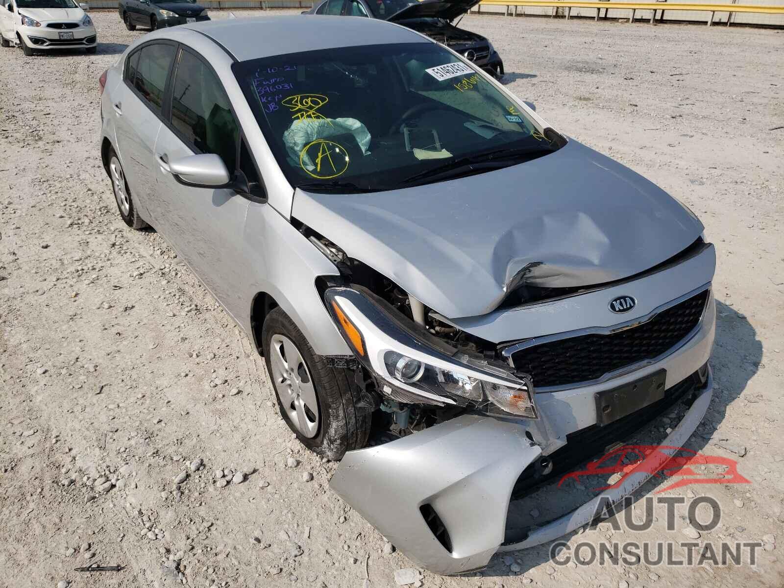 KIA FORTE 2017 - 3KPFL4A76HE158642