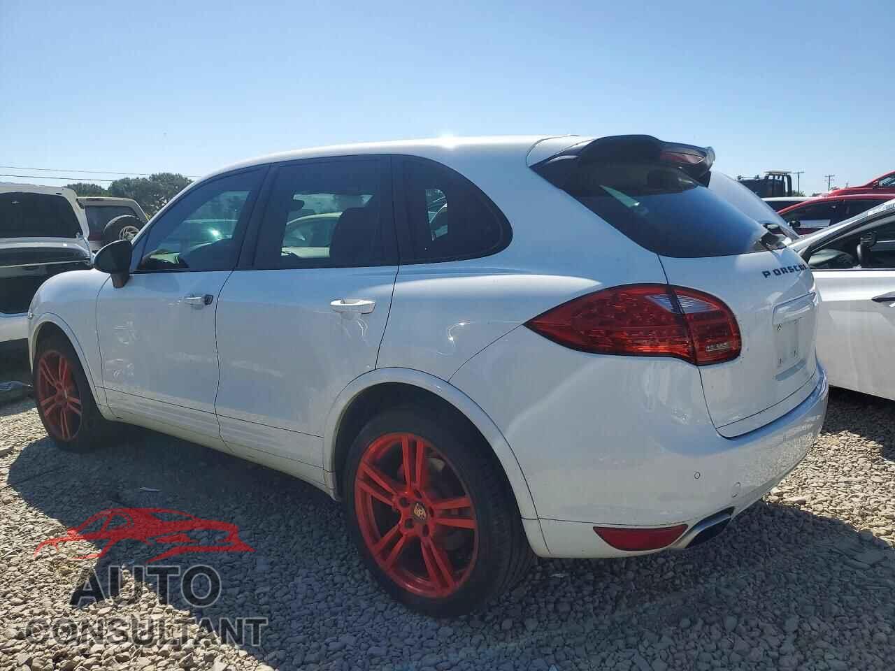 PORSCHE CAYENNE 2013 - WP1AA2A21DLA09547