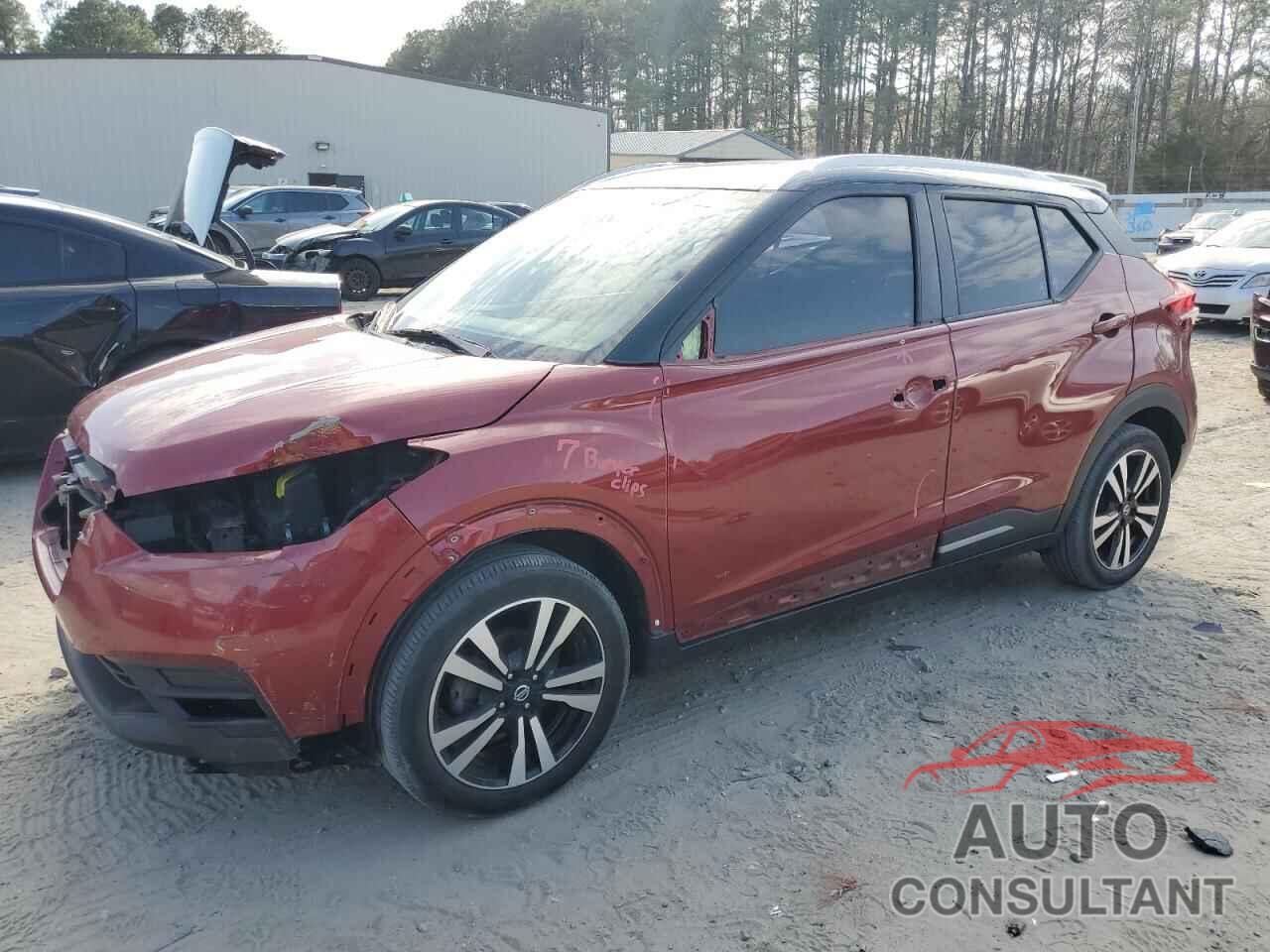 NISSAN KICKS 2019 - 3N1CP5CU4KL560620