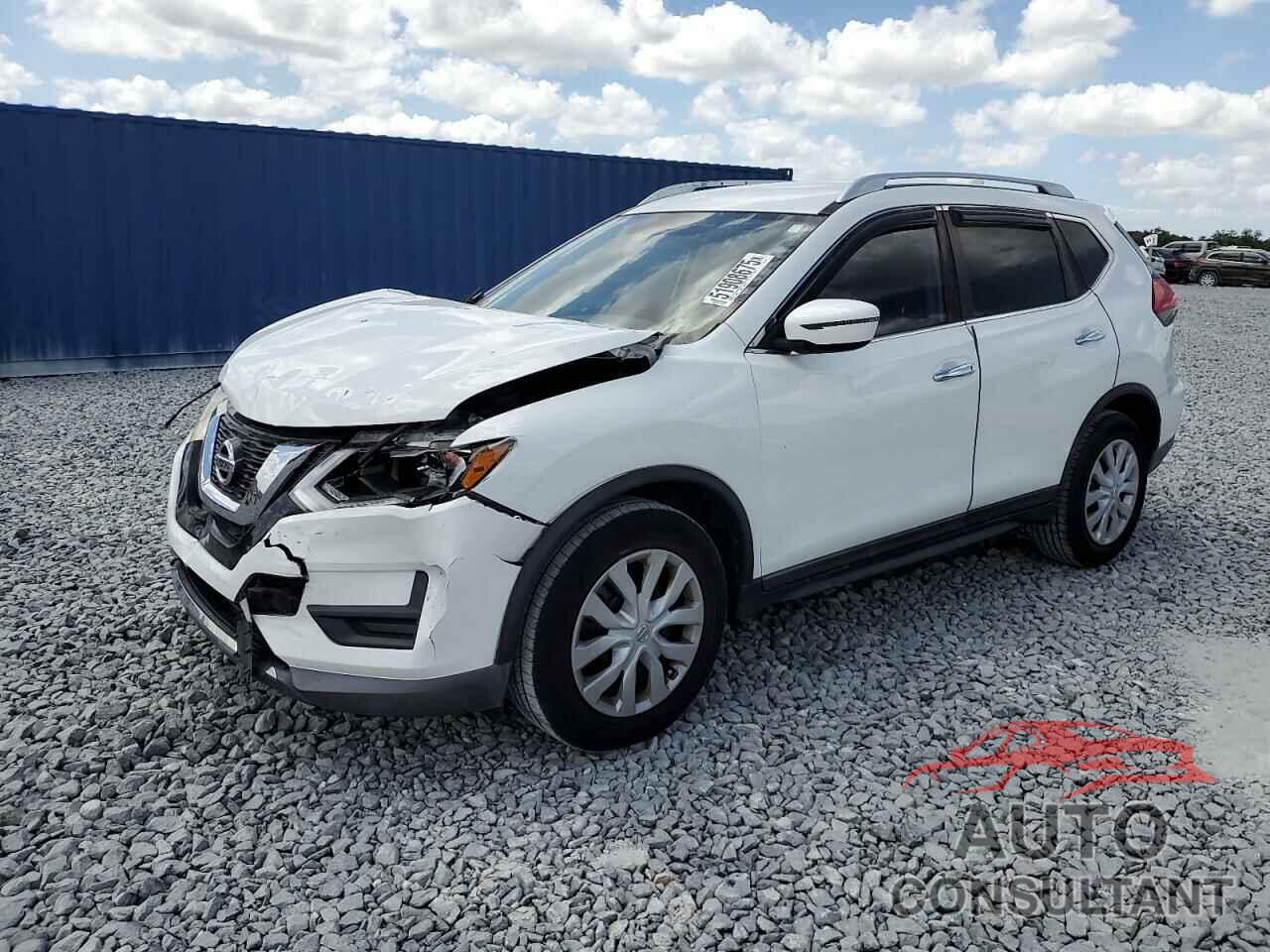 NISSAN ROGUE 2017 - KNMAT2MT1HP561998