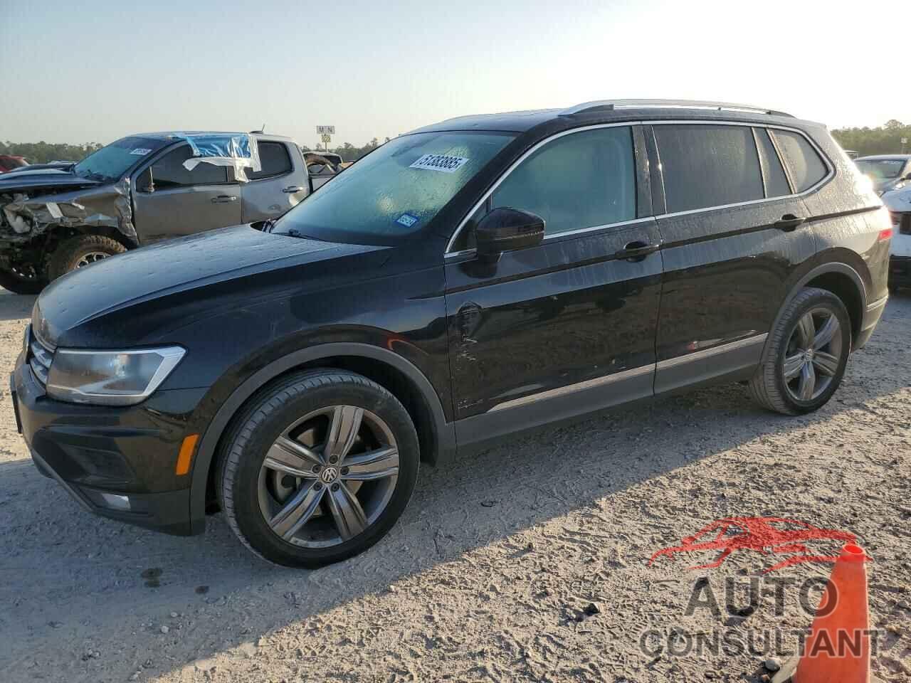 VOLKSWAGEN TIGUAN 2020 - 3VV3B7AX4LM017463