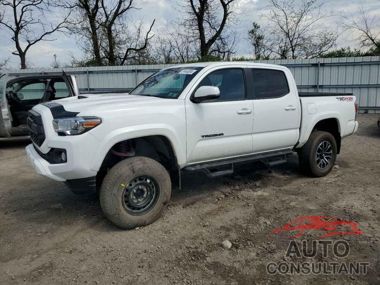 TOYOTA TACOMA 2022 - 3TMCZ5AN6NM483816