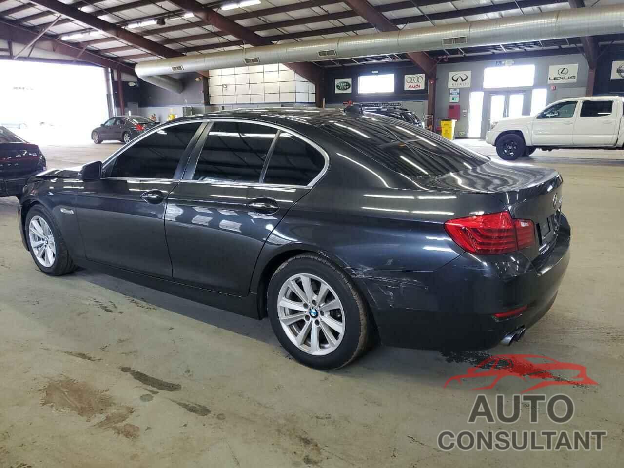 BMW 5 SERIES 2015 - WBA5A5C59FD521112