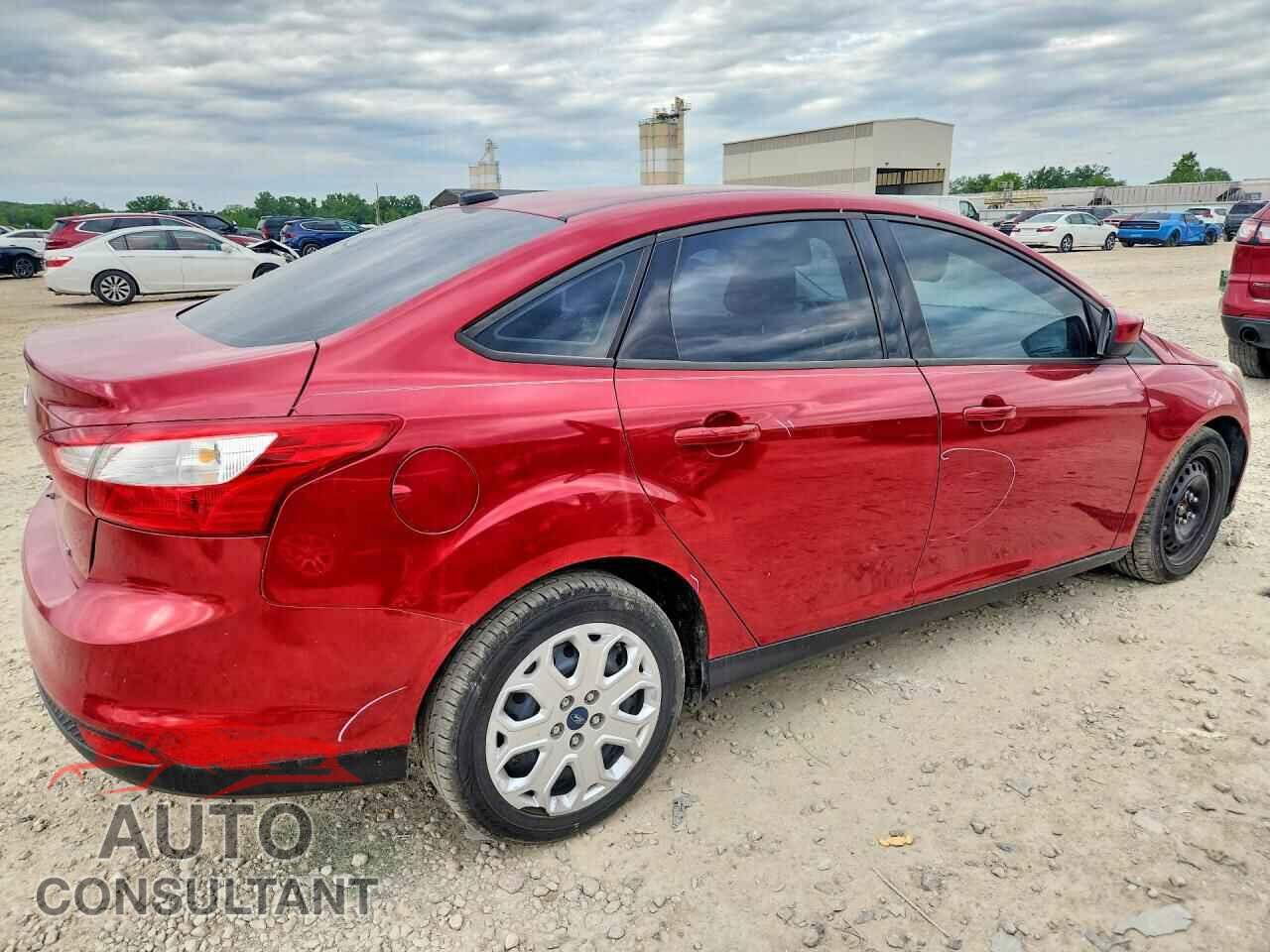 FORD FOCUS 2012 - 1FAHP3F20CL347541